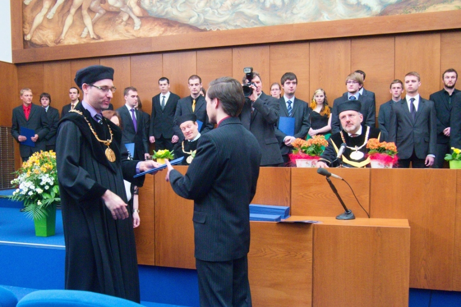img00009.jpg