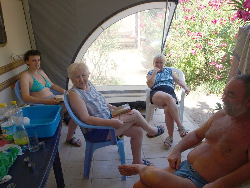 img00003.jpg